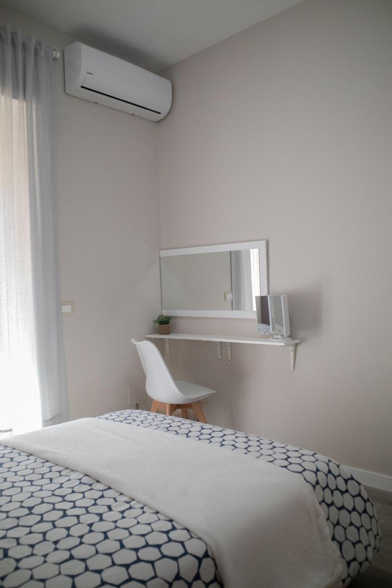 Sara'S Home - Modern Apartment Near Metro, Perfect For Families And Groups In Rome Exterior photo